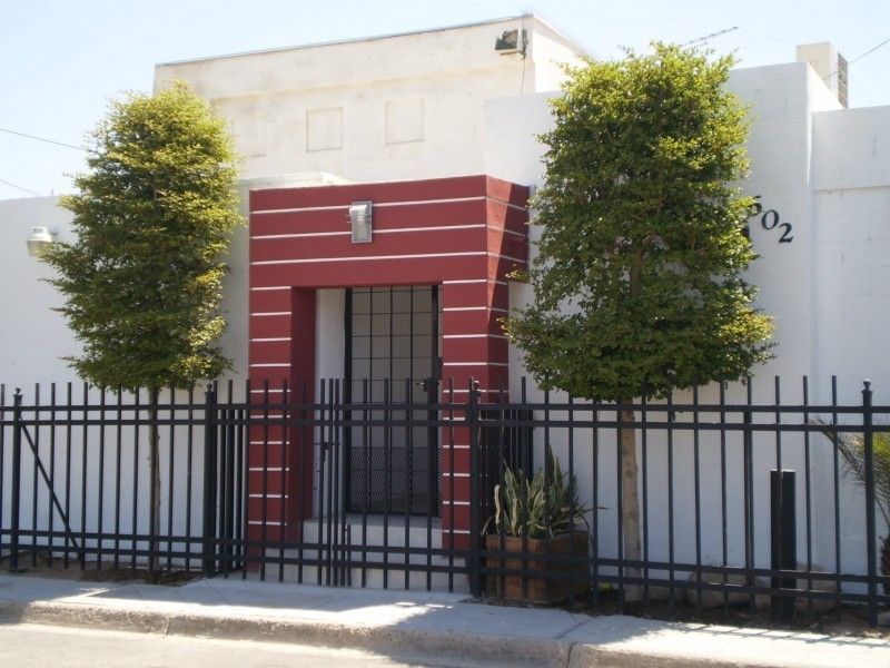Oficinas en renta en La Carbajal