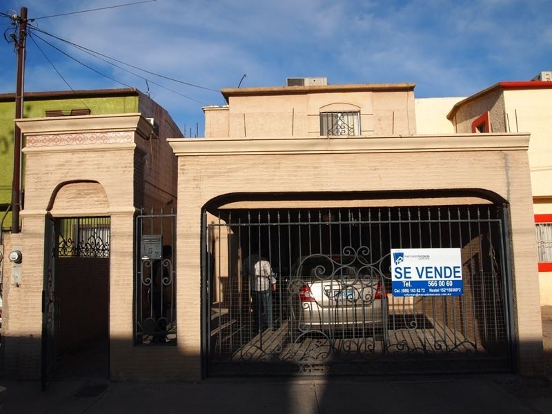 Casa en Hacienda del Real 2da Sección