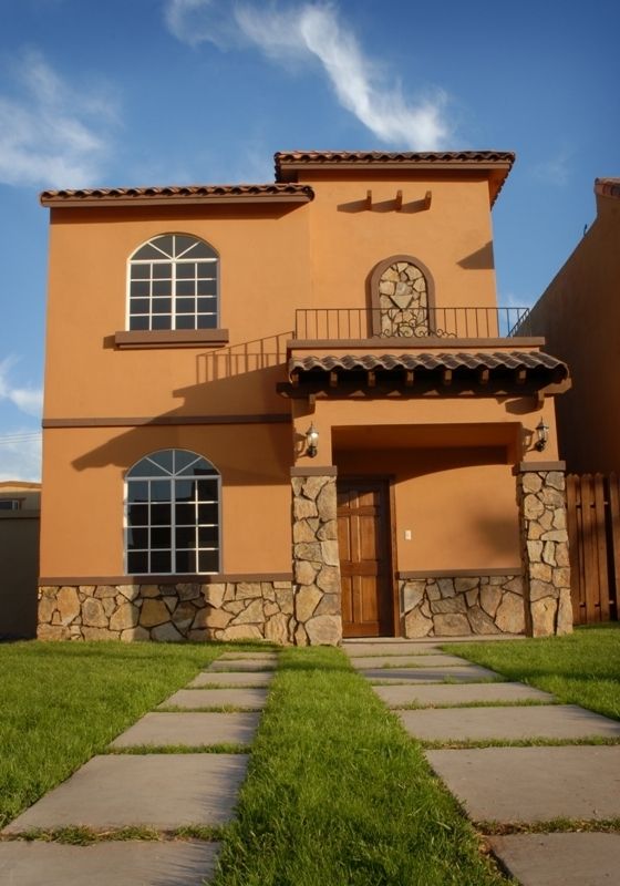 Preciosa casa en Privada Camino Viejo: Modelo Candileja