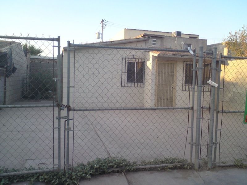 Casa en Río Consulado, Valle Dorado