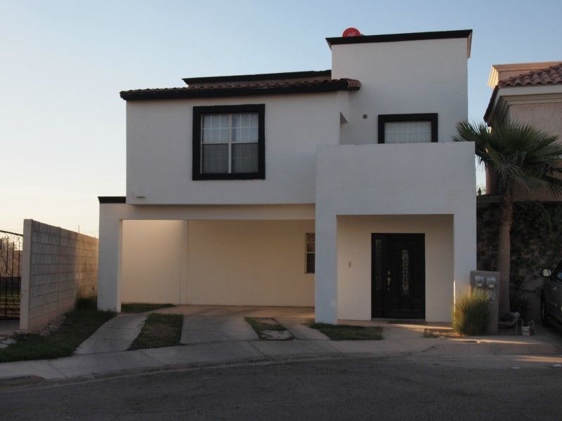 Casa en Cerrada del Sol, Valle Cucapah