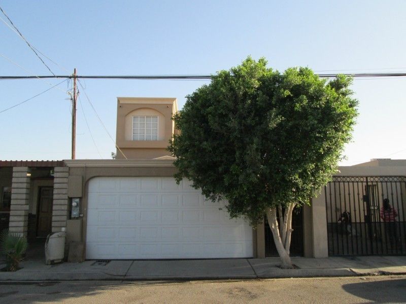 Casa en Venta en Fracc. Villas del Palmar
