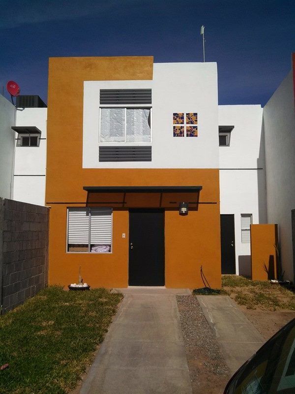 Renta bonita casa en Fracc. Privado Barcelona