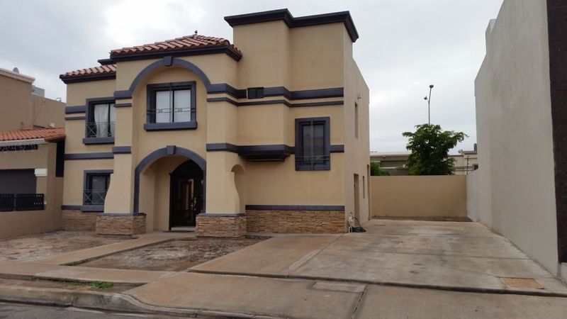Estrena preciosa Casa en Residencial Puerta de Alcalá