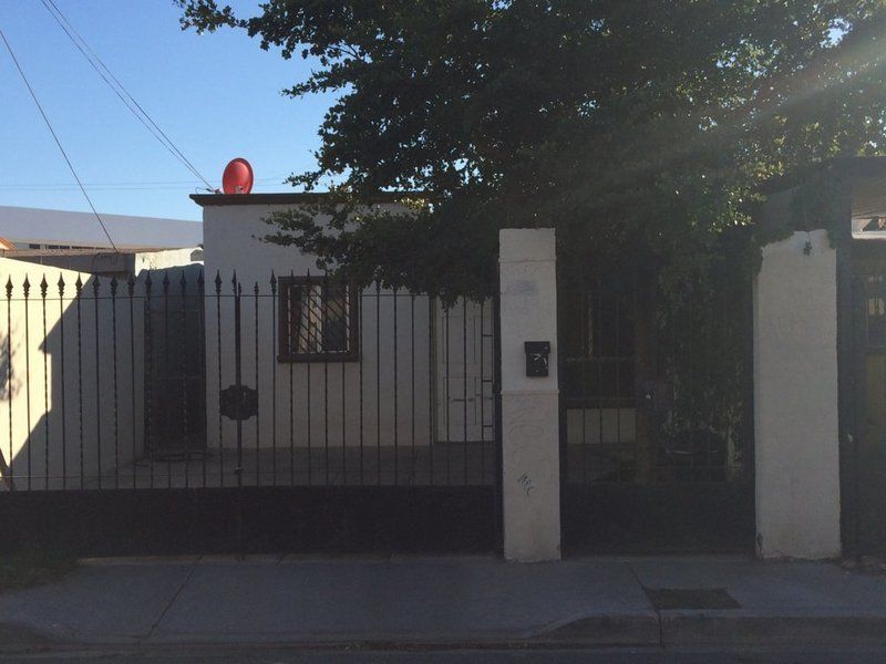 Casa cerca del Tec en Venta, ubicada en Villas del Palmar
