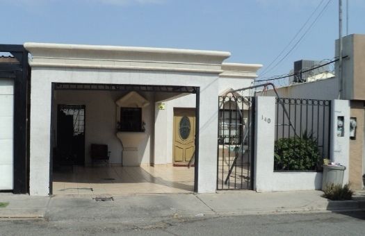 Bonita casa en venta en Villa Colonial