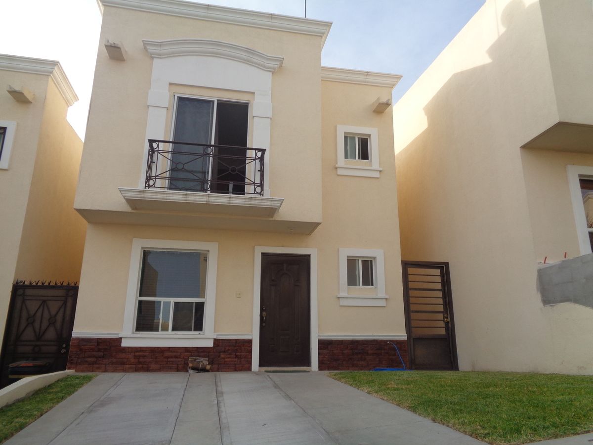Preciosa casa en venta en Verona Residencial.