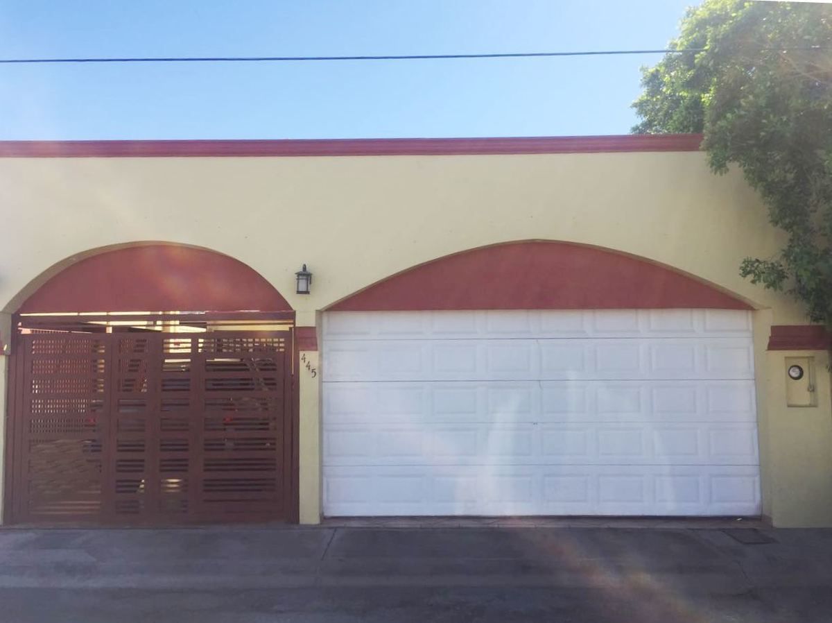 ¡Casa en venta ubicada en Fracc. Las Hadas!