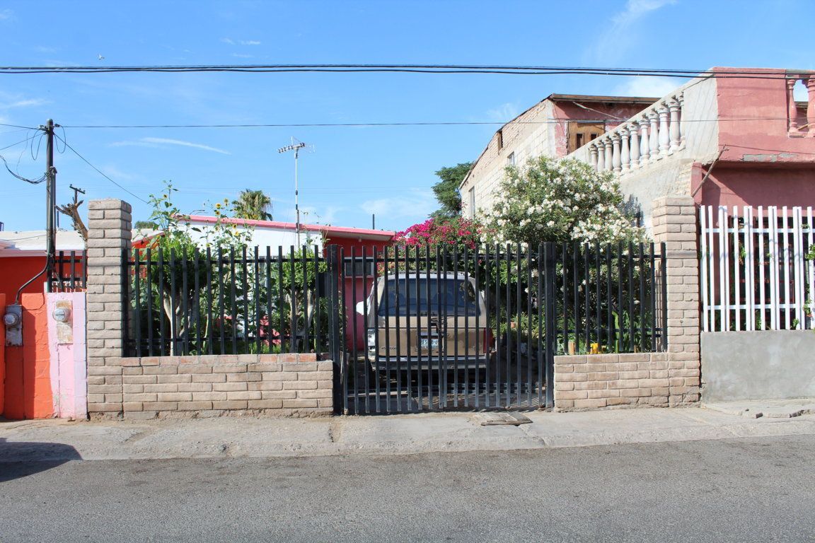 Económica Casa en Valle del Sol