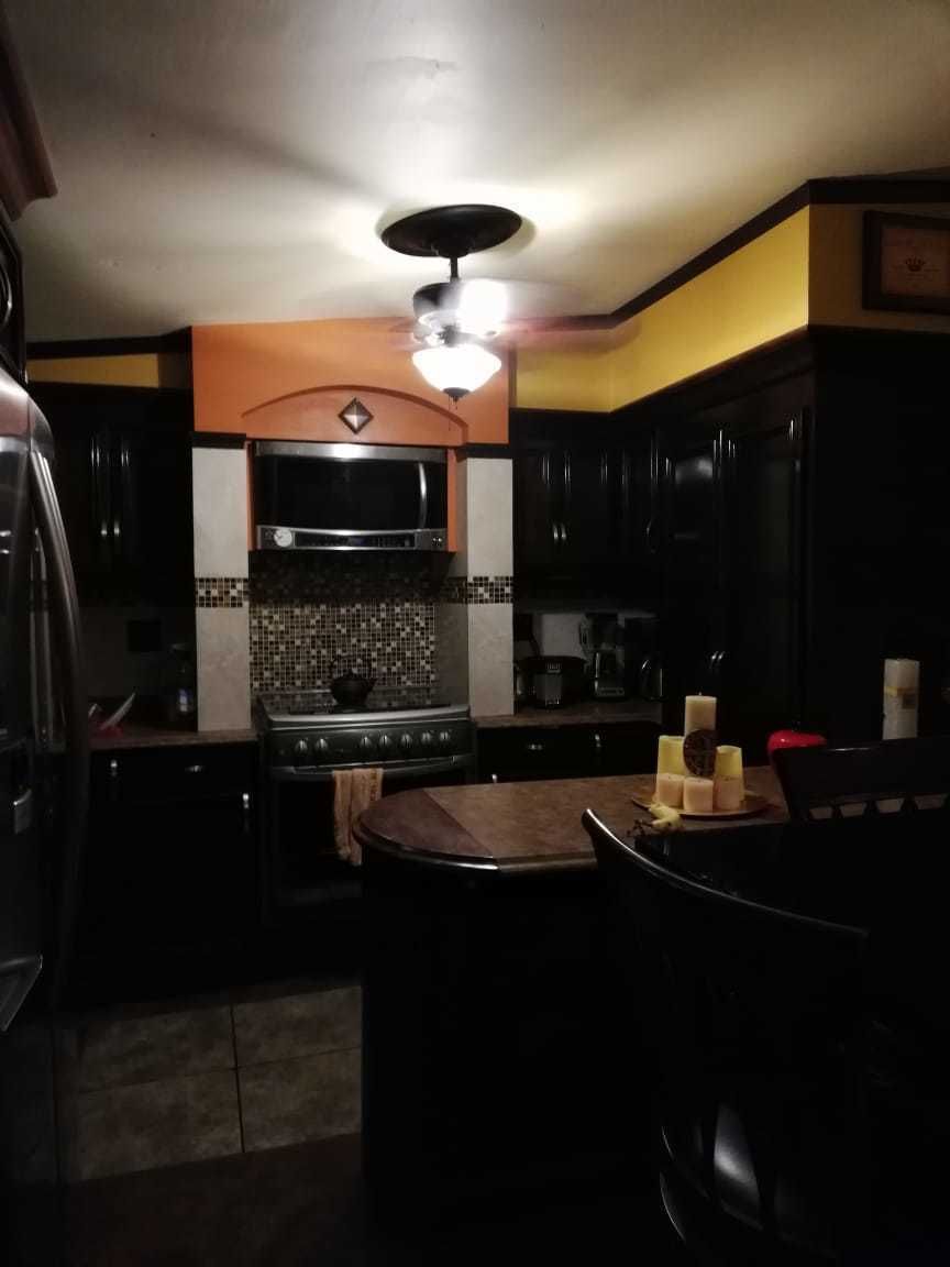 Casa en venta en Villa Colonial