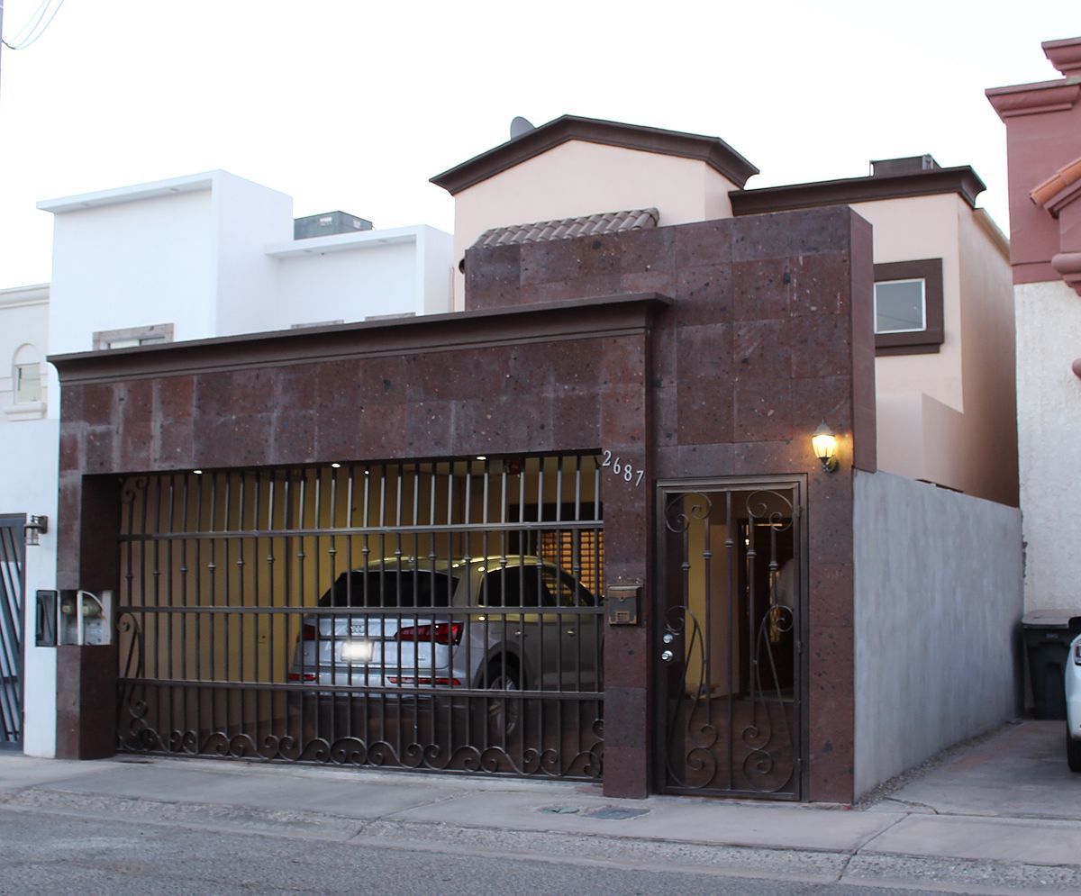 En venta casa de 4 recámaras en Montecarlo 3era sección