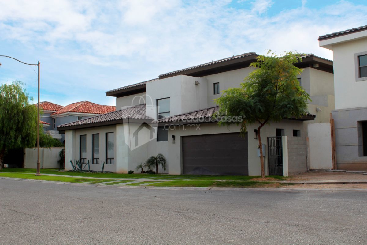 Preciosa Residencia de Sorteo en San Pedro Residencial II