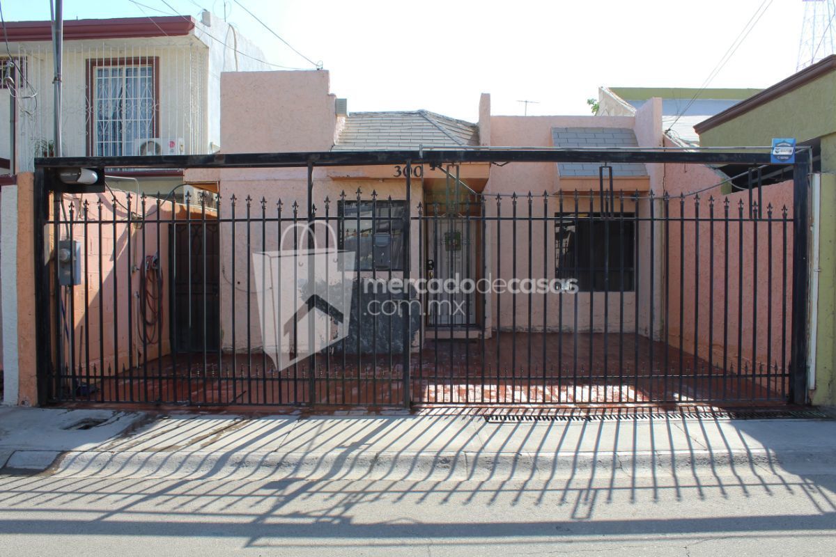 Renta casa en Fracc. Santa Mónica.