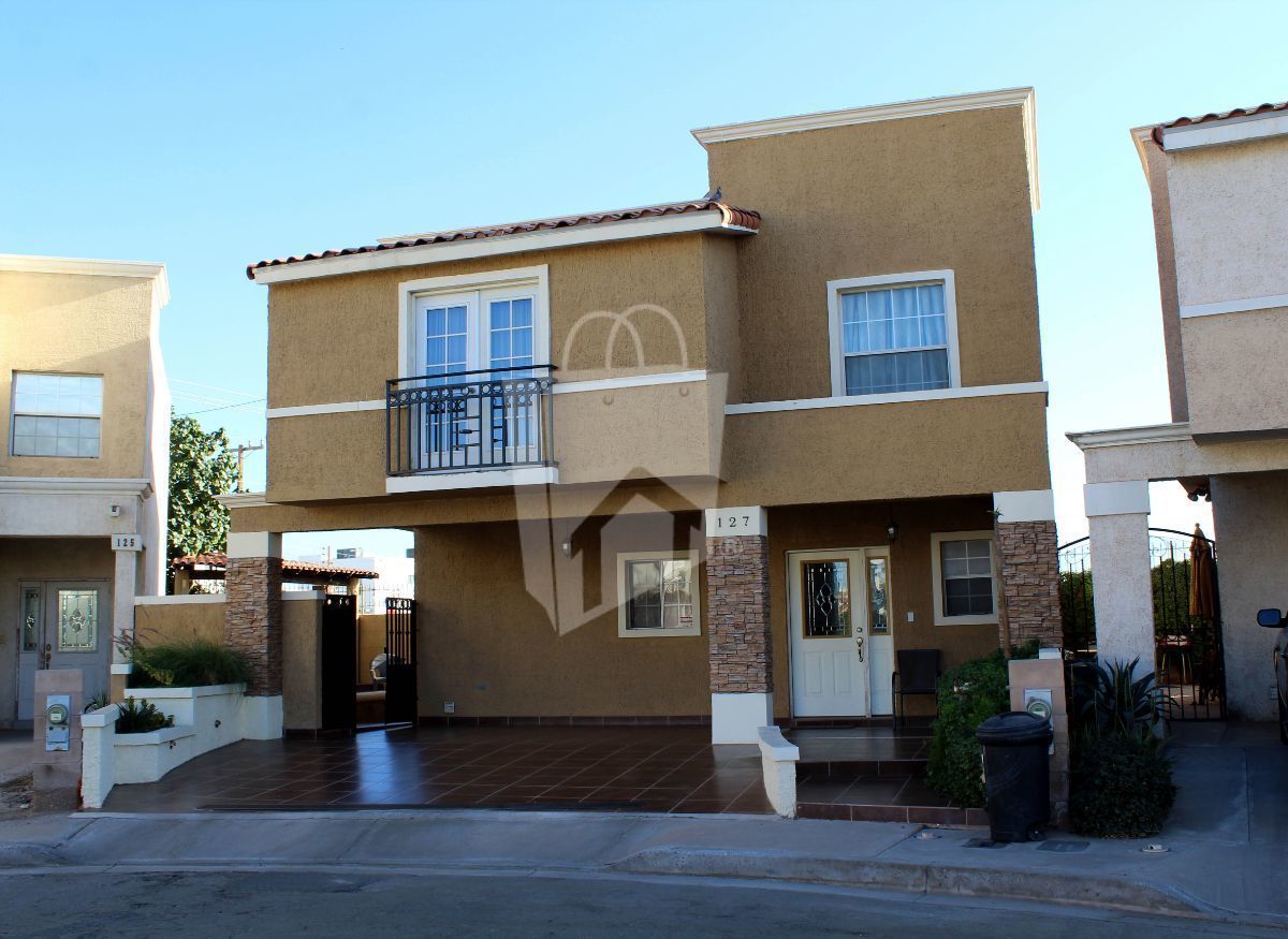 Espectacular Residencia en Veredas del Sol