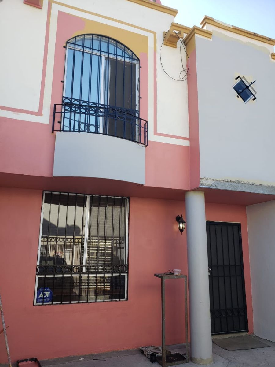 ¡¡¡Atractiva casa en Renta en Colinas de California!!!