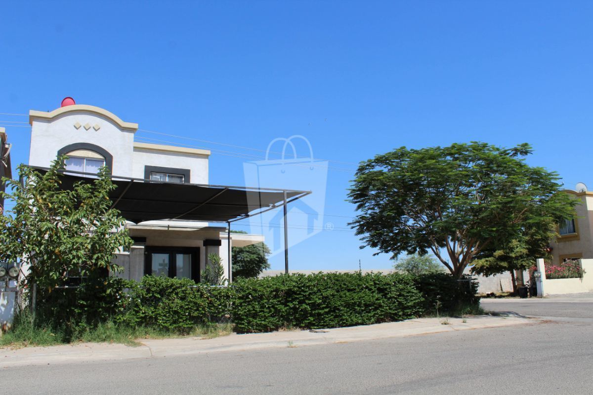 Cómoda casa en renta ubicada en Toledo. ¡Lista para habitar!