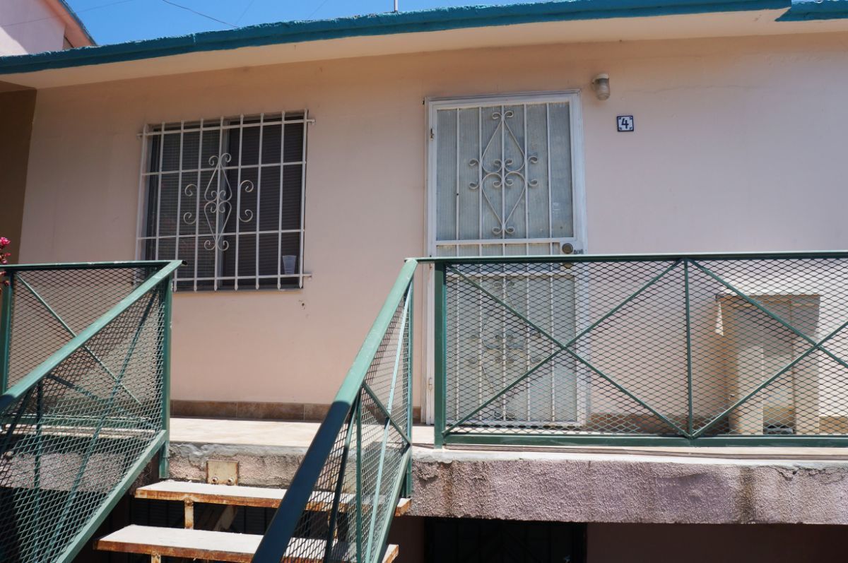 Departamento con muy buena ubicación en Residencial Agua Caliente