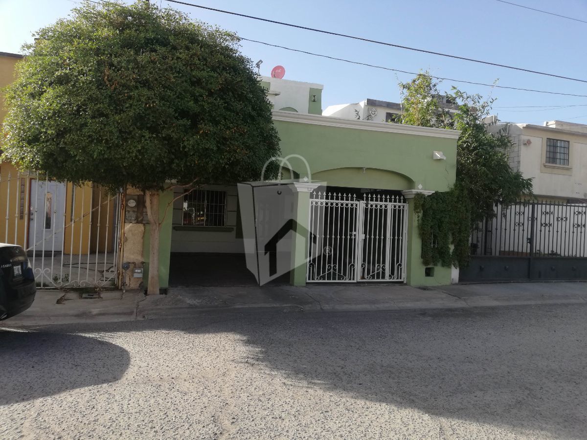 Excelente opción en Venta en Hacienda Real