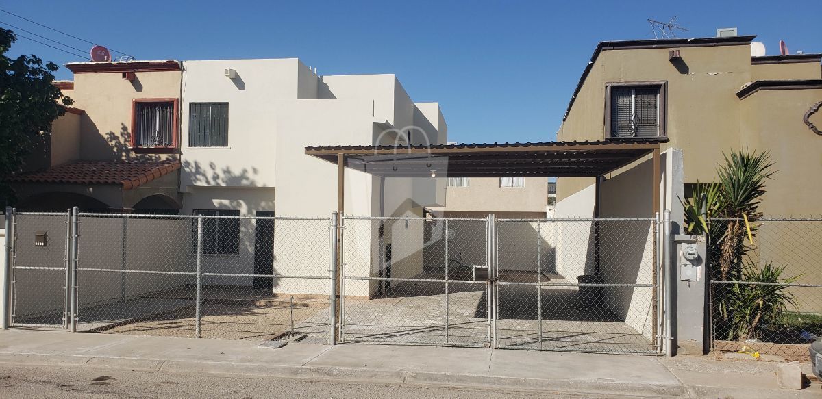 Casa en Venta a unos min de Plaza Carranza