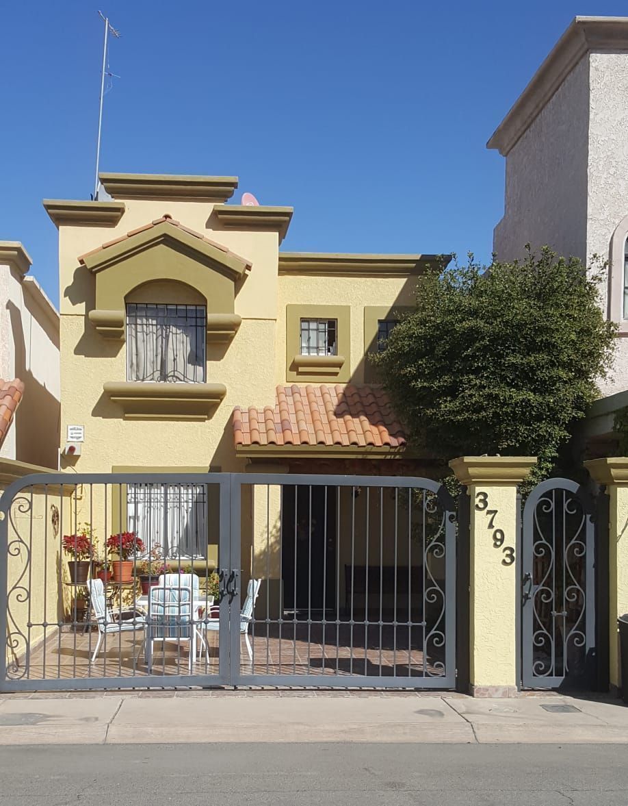 Casa en privada a 3 min de Plaza Nvo. Mexicali