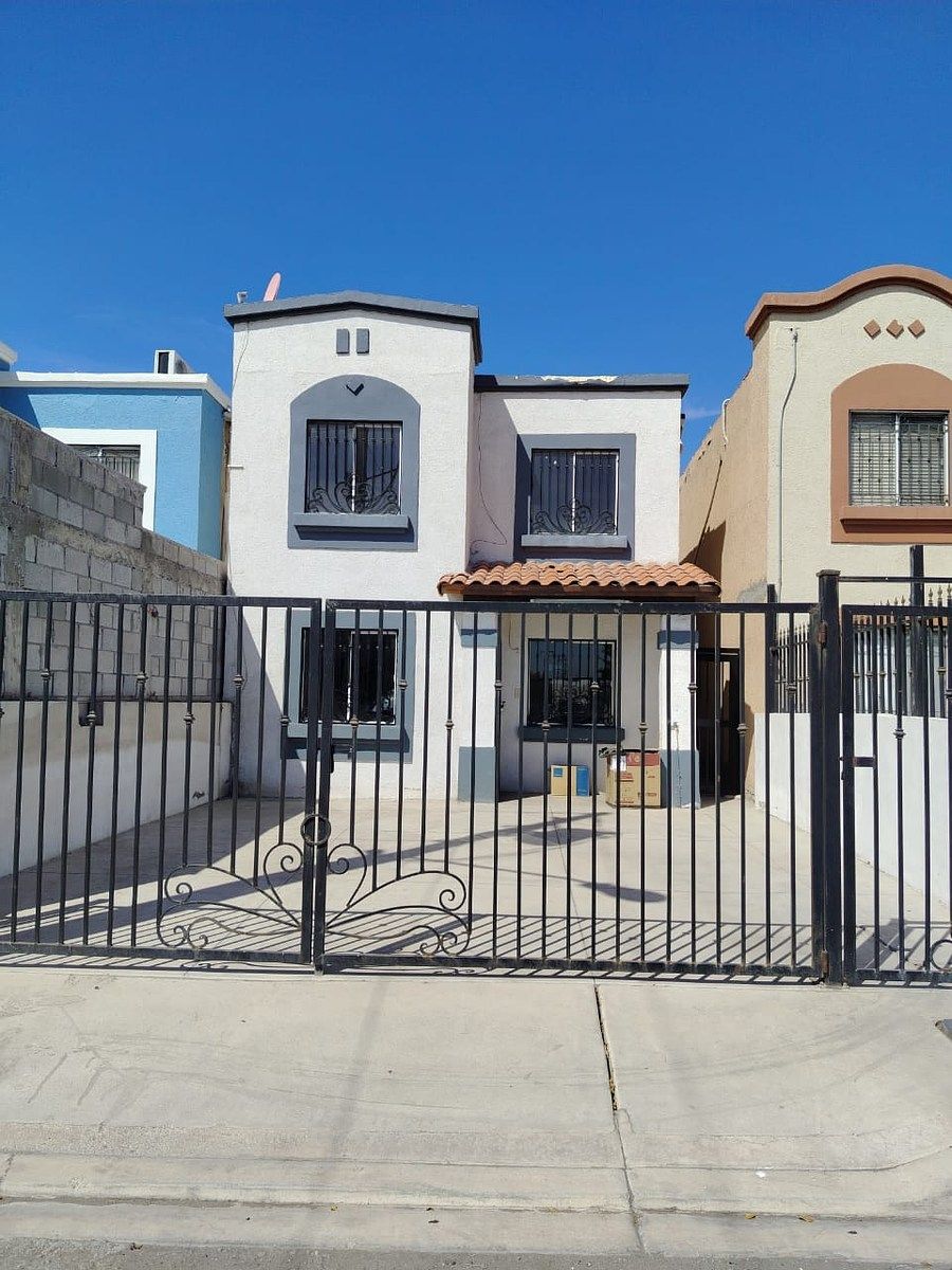 Casa en renta ubicada en Residencial Gran Venecia.