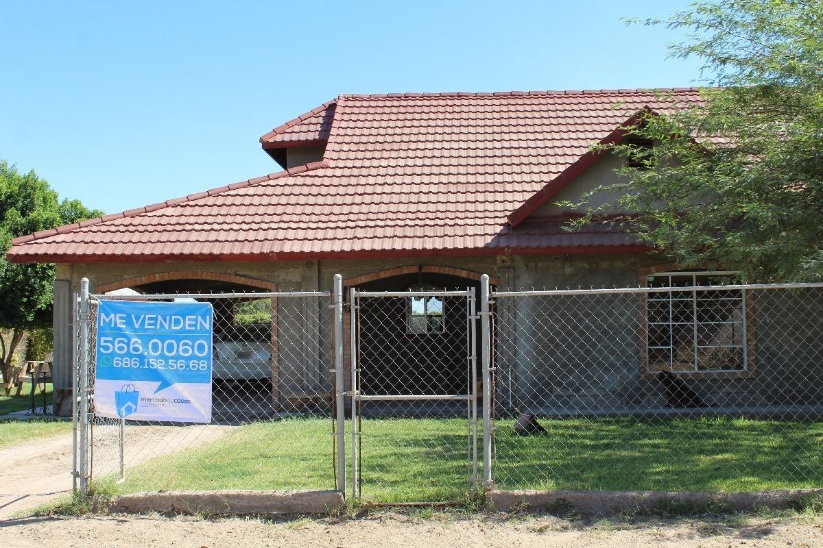 Casa estilo Campestre con 980m² de superficie en Ej. Querétaro