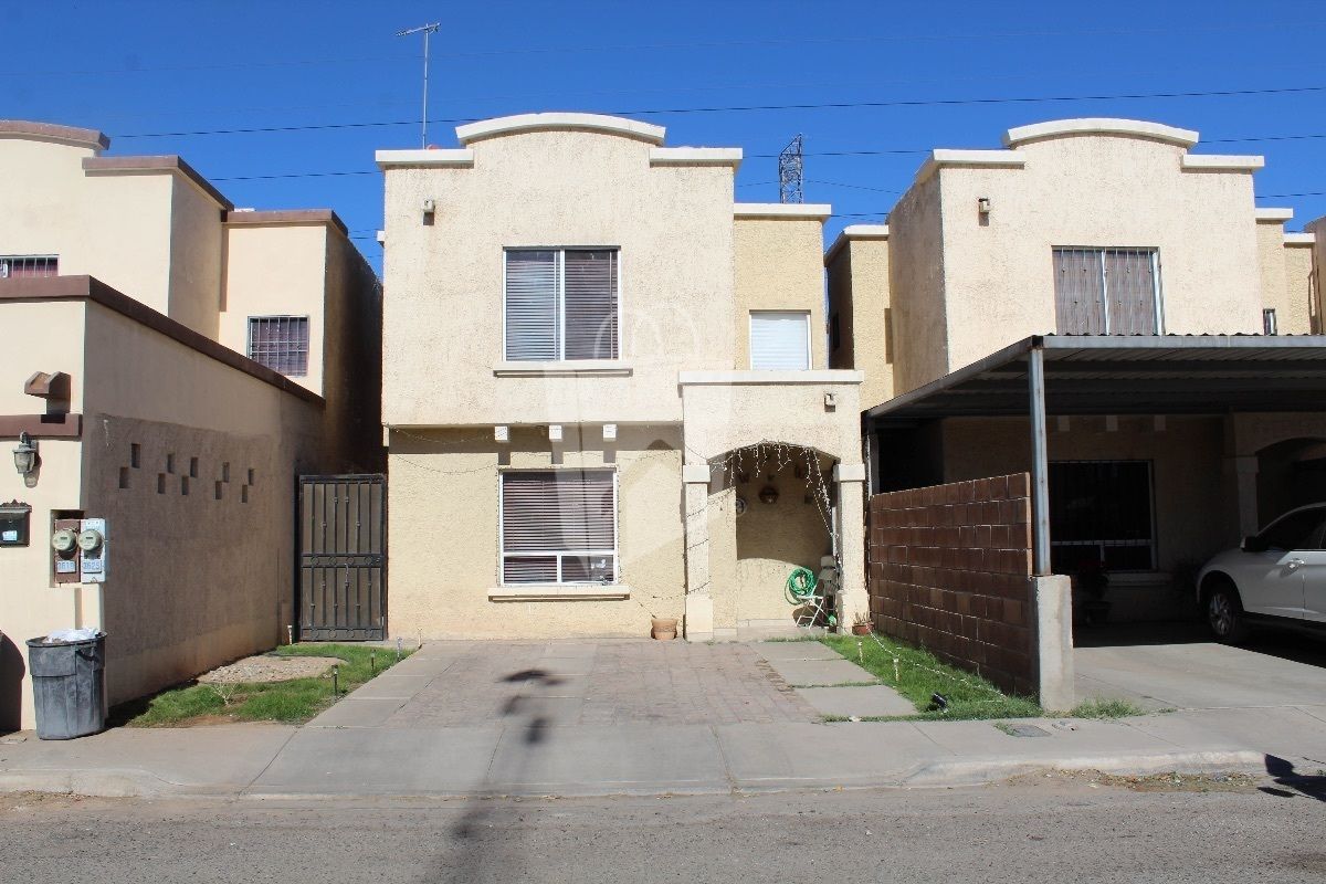Casa en Venta en Fracc. Bosque del Sol