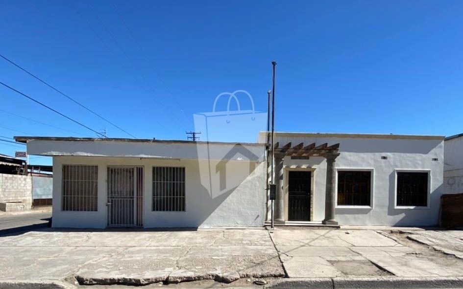 Locales en Venta de 300m2 de superficie total en Col. Esperanza