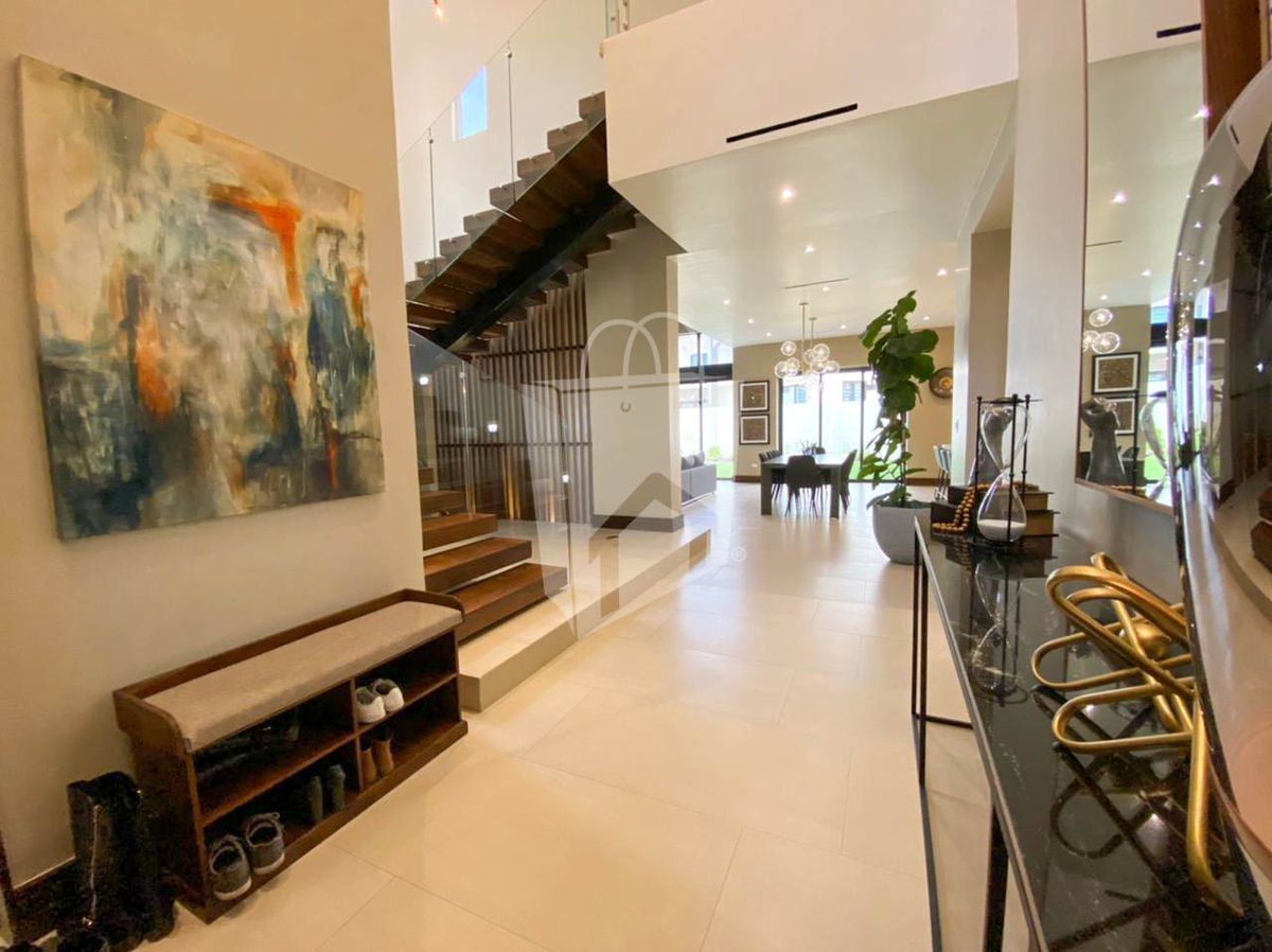 Casa espectacular en el residencial más exclusivo de la ciudad