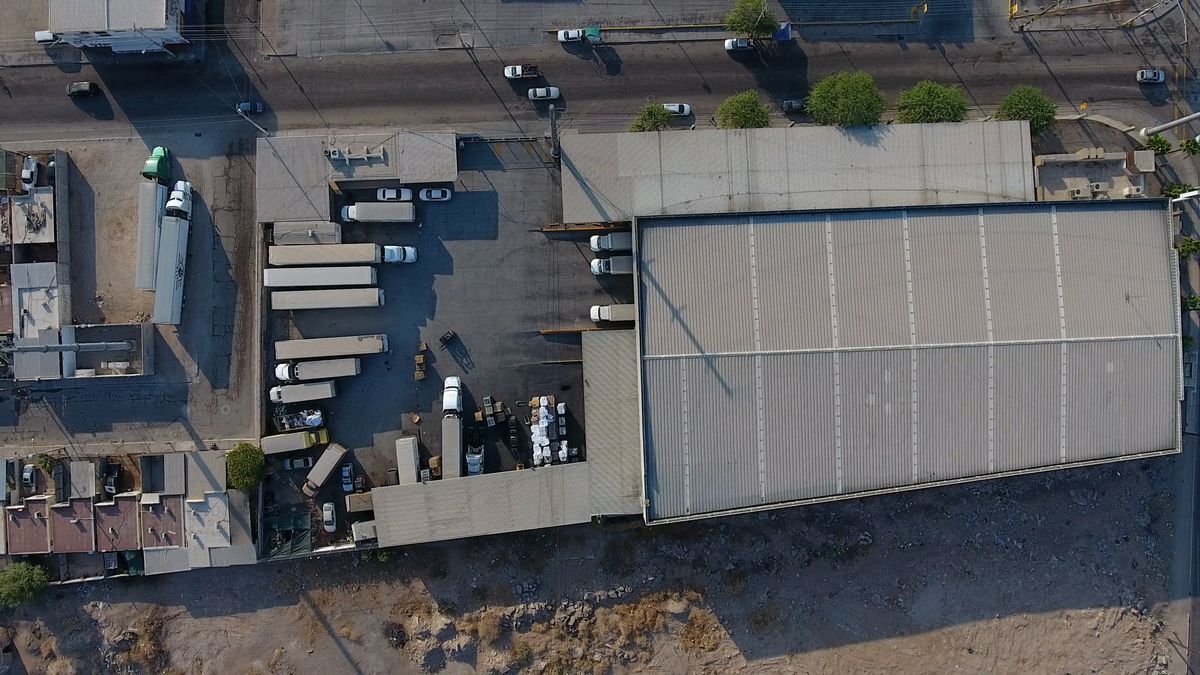 Bodega Comercial de 8,130m2 de superficie sobre Calz. Industrial Palaco