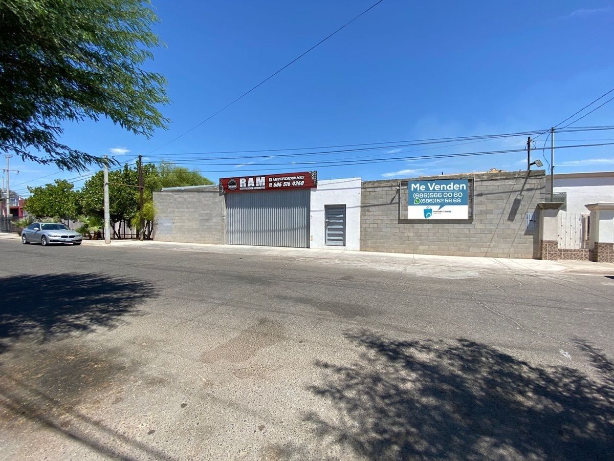 En Venta taller automotriz a 2 min de Plaza San Pedro