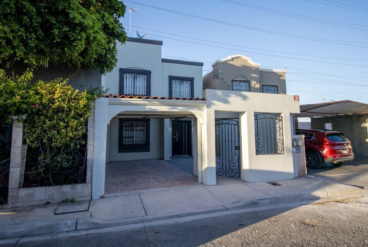 Hermosa casa en renta en Venecia Residencial