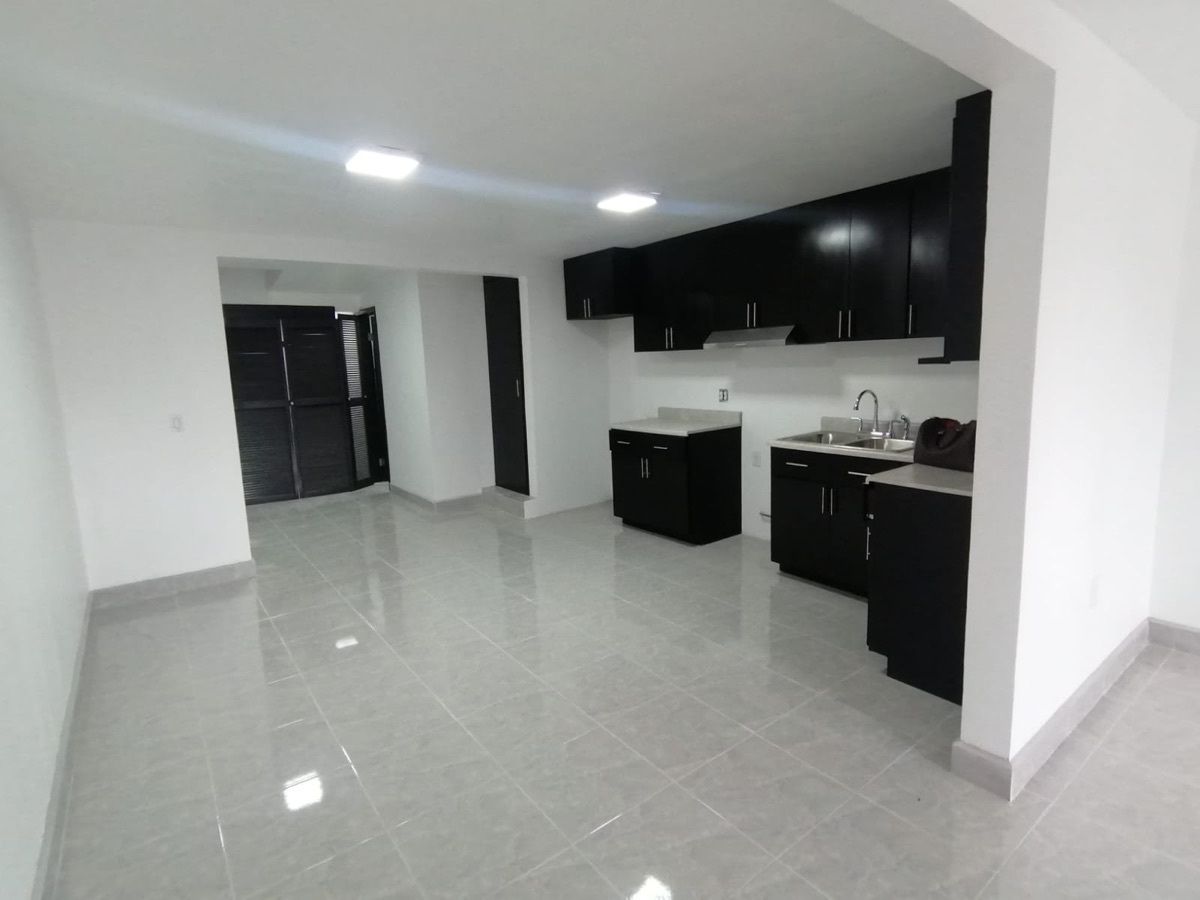 Casa NUEVA en Renta en Col. Francisco Villa