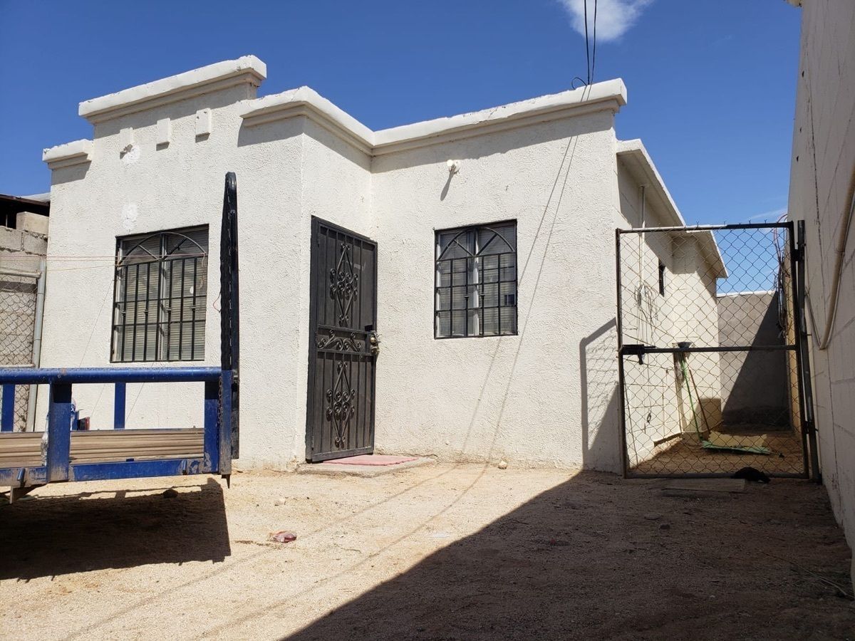 Casa en venta en Monarcas Residencial