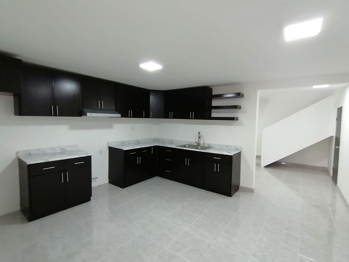 Casa en Renta en colonia Francisco Villa !