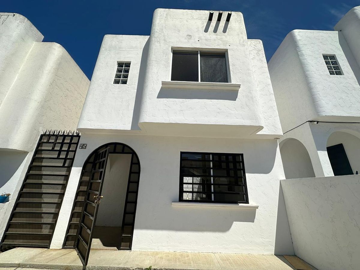 Vive cerca de Blvd. Fundadores en Residencial Valle del Sur