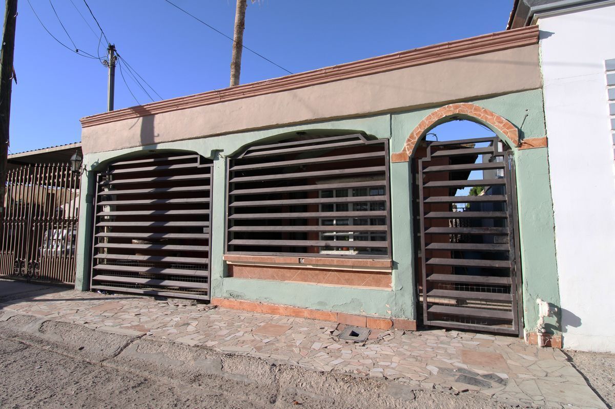 Casa en Venta en Valle Dorado, con operación de contado