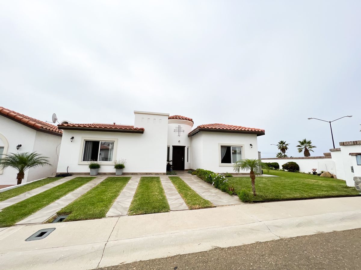 Magnifica Casa en Venta Con Vista al mar en “El Descanso Sunset”