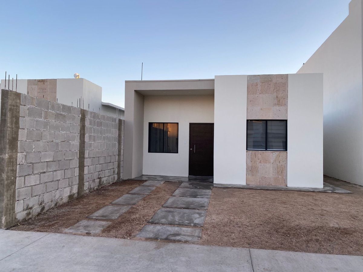 ¡Vive al Poniente de la Ciudad; Casa en Venta en Vivenza Residencial!