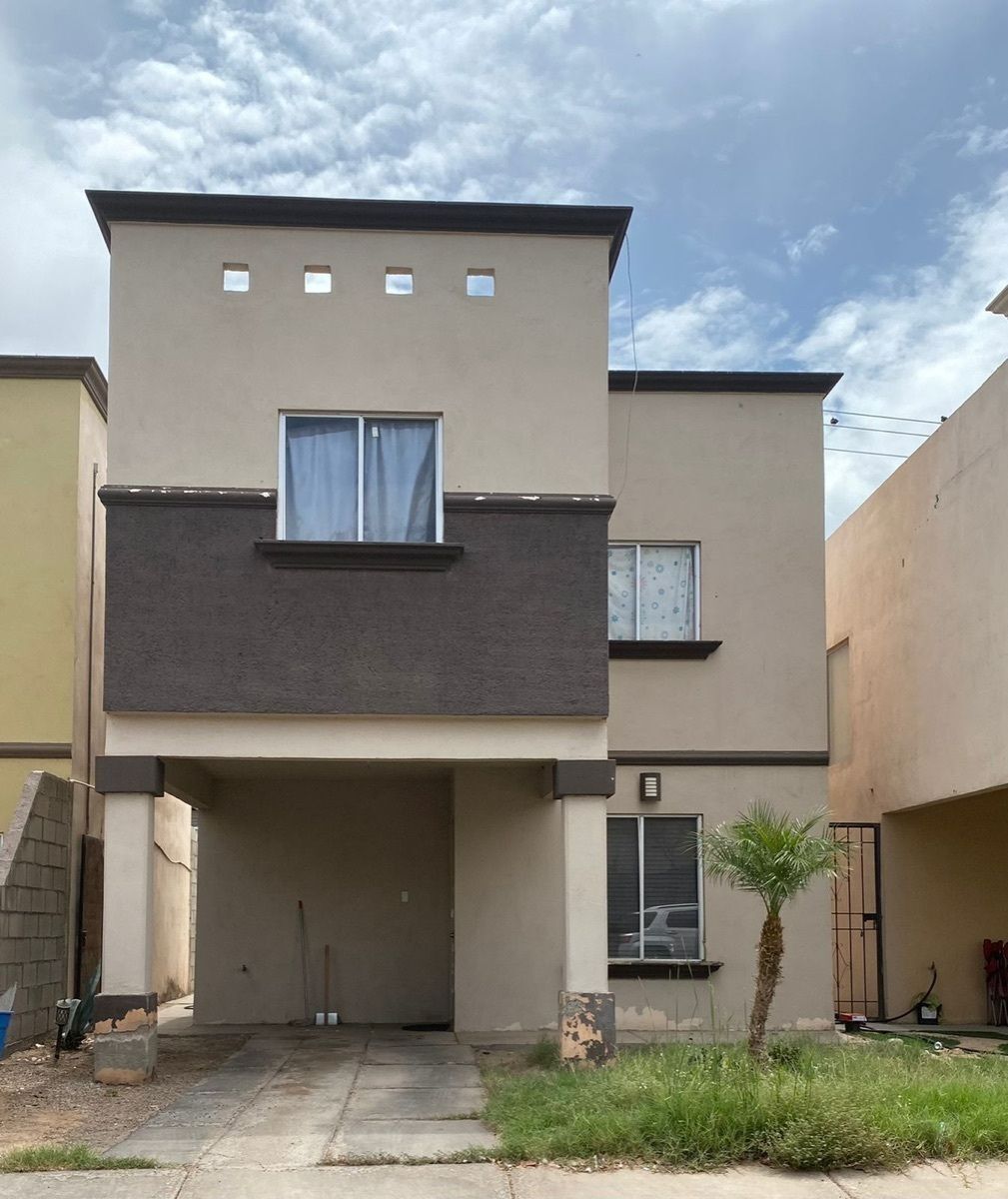 ¡Tu Hogar Ideal en Bosque del Sol! Encantadora Casa de 2 Pisos. ¡Descúbrelo!