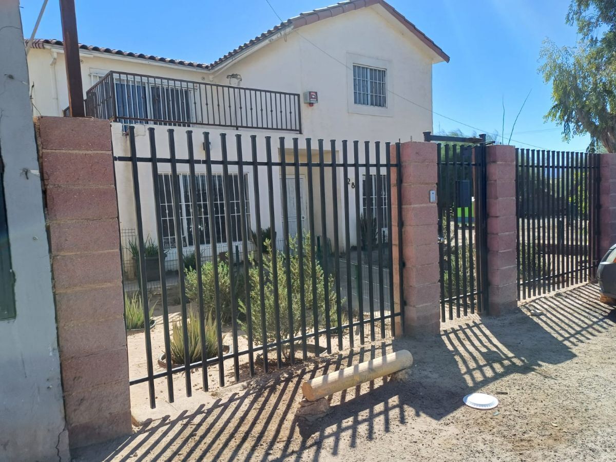 ¡Excelente ubicación para que tengas tu negocio en la  Zona Sur; Casa en Venta!