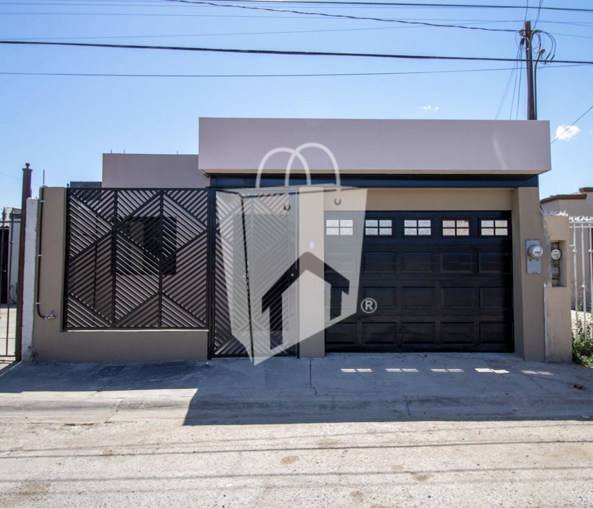 ¡Acogedora Casa en Venta en Hacienda Real!