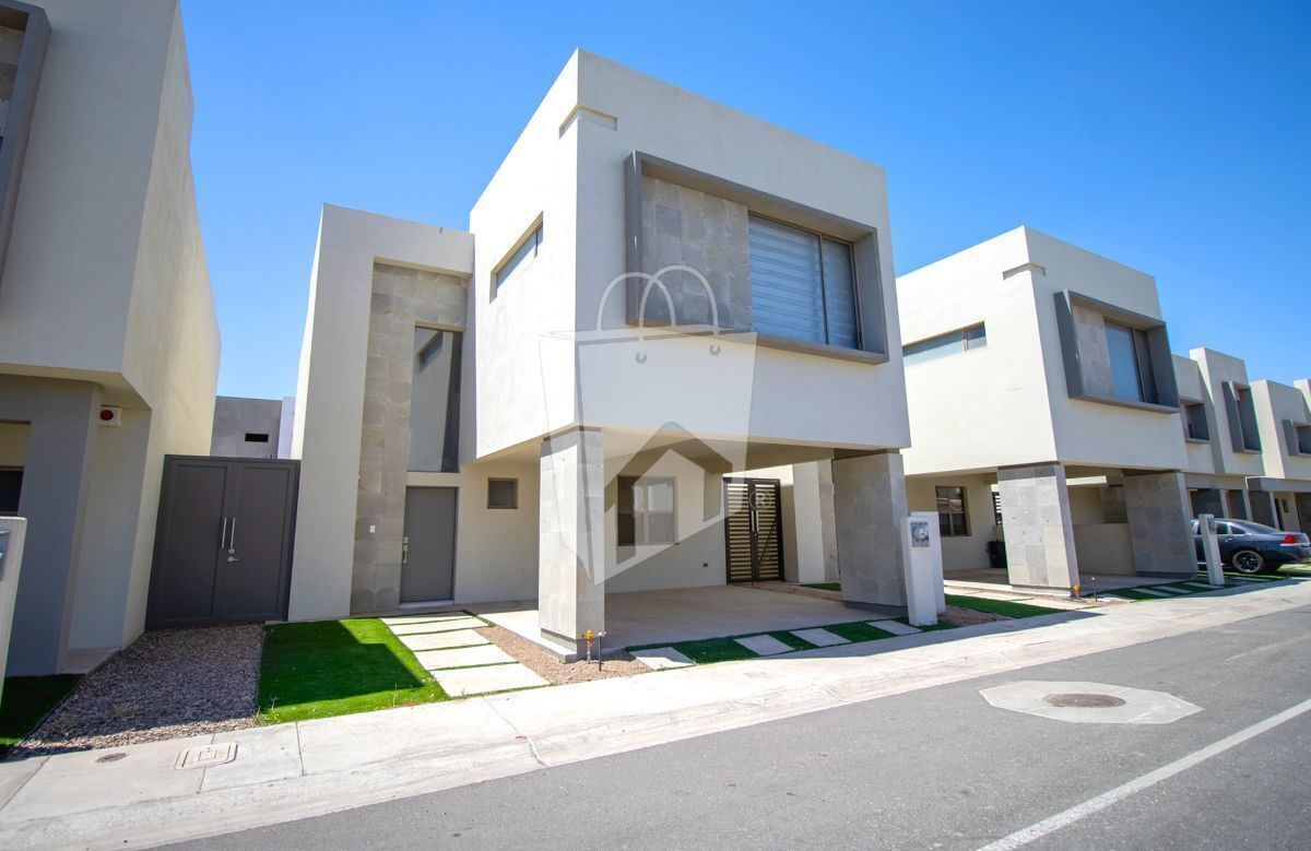 Residencia con Estilo en Corsica Residencial: Confort y Comodidad en C. Novena