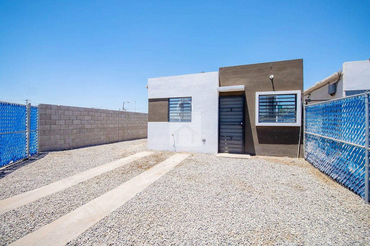 ¡Renta tu Casa Ideal en Condesa Sección Velayos!