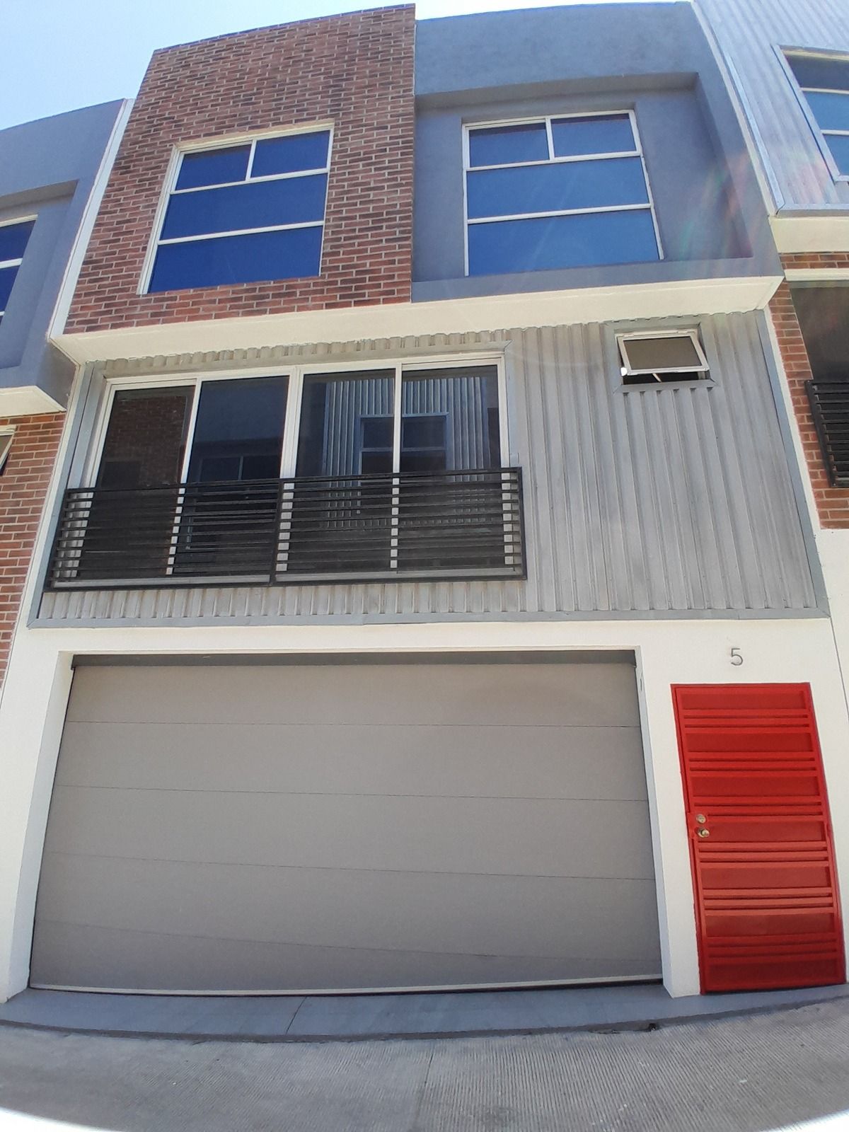 Casa en Renta en residencial cerca de Blvd. Diaz Ordaz