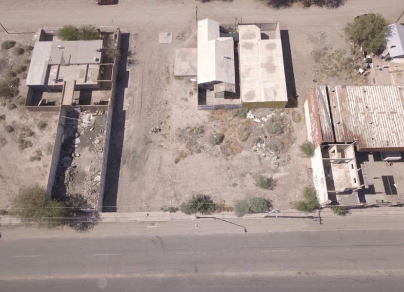 Terreno Comercial  de 963m2 en venta dentro de Coloso; ¡Inicia tu negocio!!