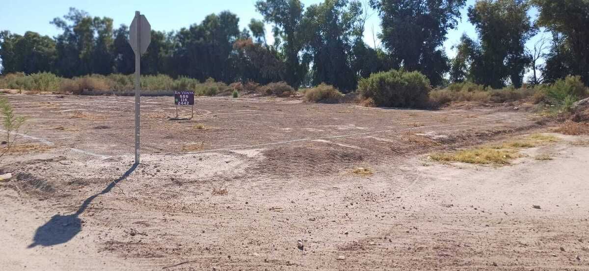 Terreno en venta con 1018.92m2; ¡Ideal para Inversión en Los Manantiales !
