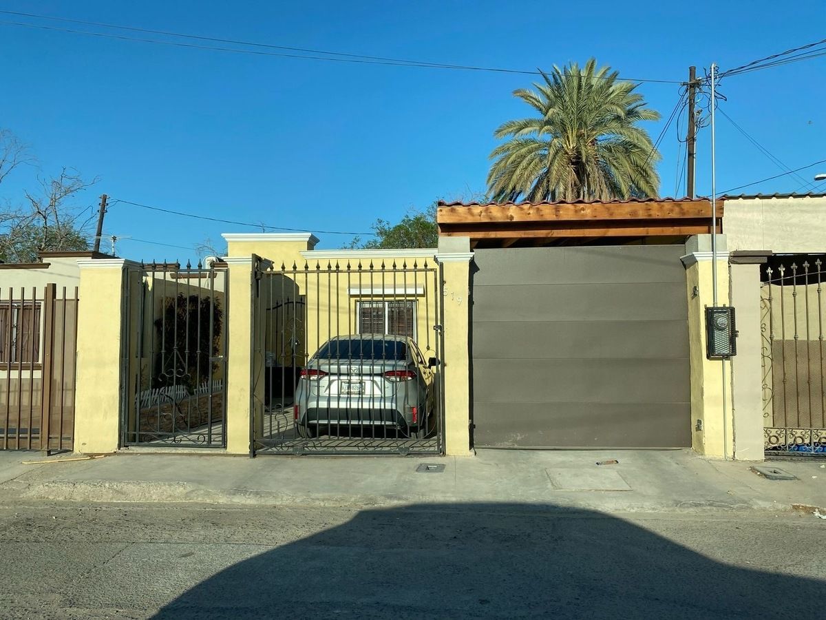¡Excelente oportunidad para comprar tu próxima casa en Pueblo Nuevo!