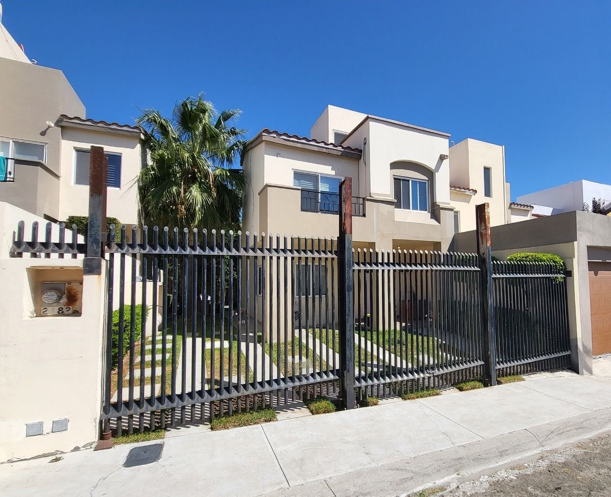 Hermosa Casa en venta en San Marino Residencial.
