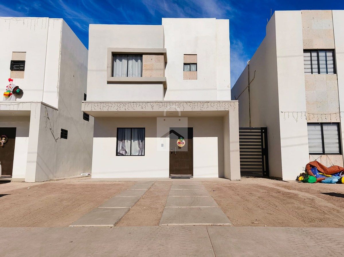 ¡Una nueva oportunidad para vivir al Poniente de la ciudad; Casa en Vivenza!